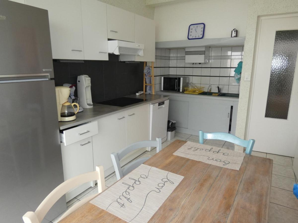 Appartement Royan, 3 pièces, 4 personnes - FR-1-71-90 Extérieur photo